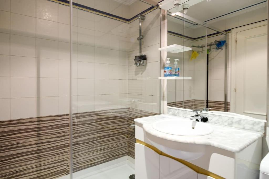 Apartamento Frente Al Sardinero Santender Kültér fotó